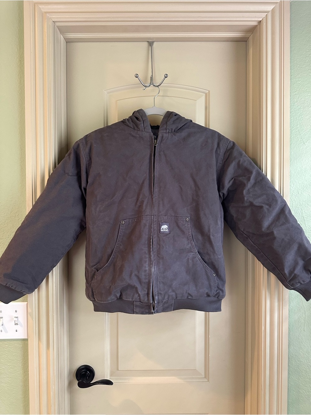 Boy’s Berne Hooded Heavy Coat; Dark Gray; Size Youth Large (14/16)